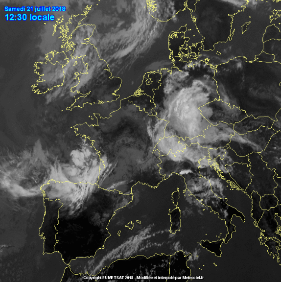 Animation satellite infrarouge sur 3h ( Source : EUMETSAT / NWCSAF )