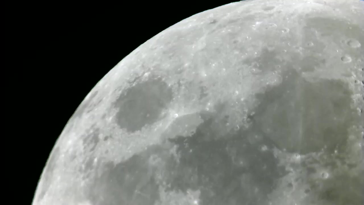 PHOTO DE LA LUNE DU 22.06.2018