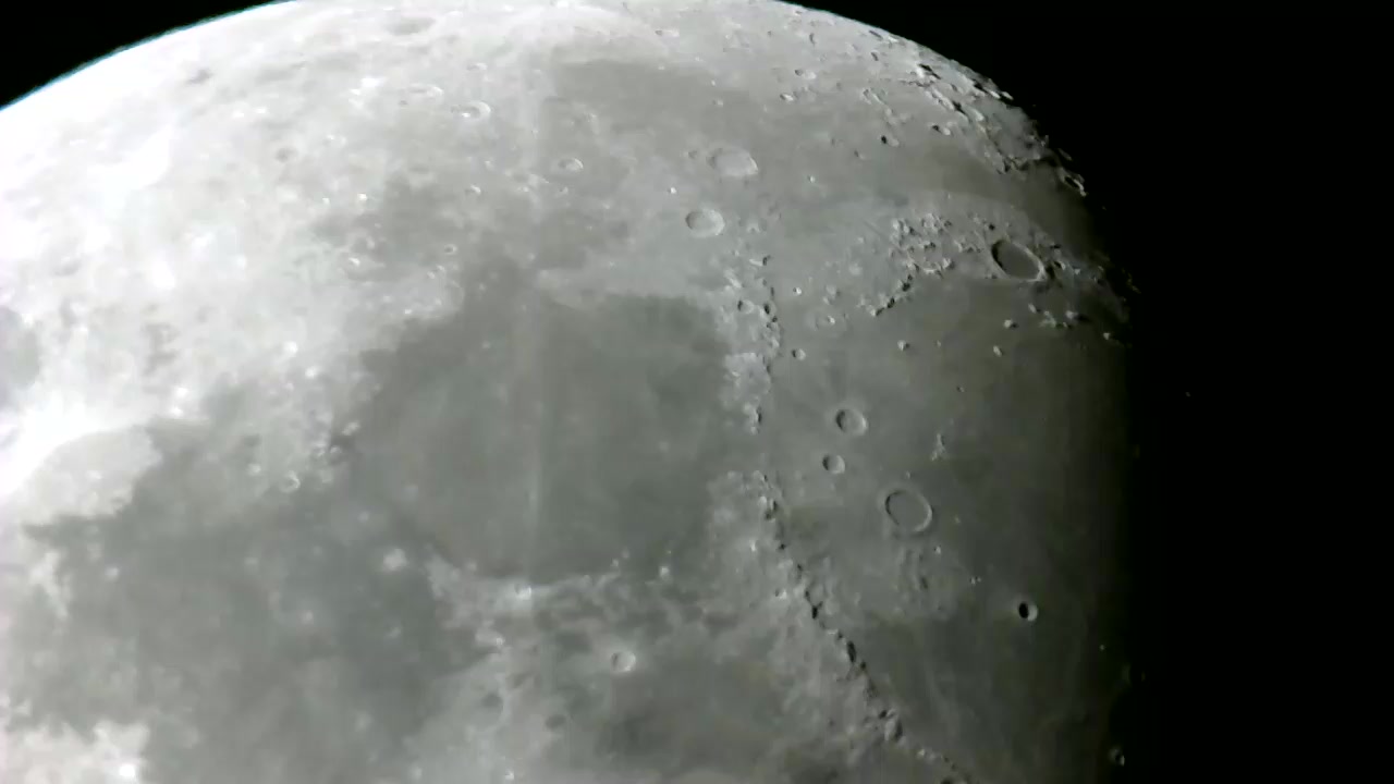 PHOTO DE LA LUNE DU 22.06.2018