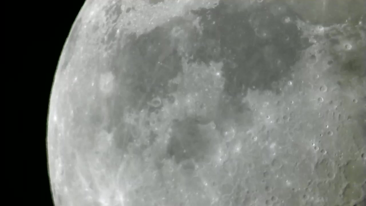 PHOTO DE LA LUNE DU 22.06.2018