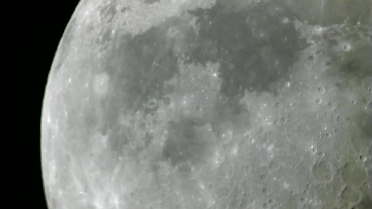 PHOTO DE LA LUNE DU 22.06.2018