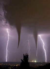 Photos de tornades de force F1 a F5 divers