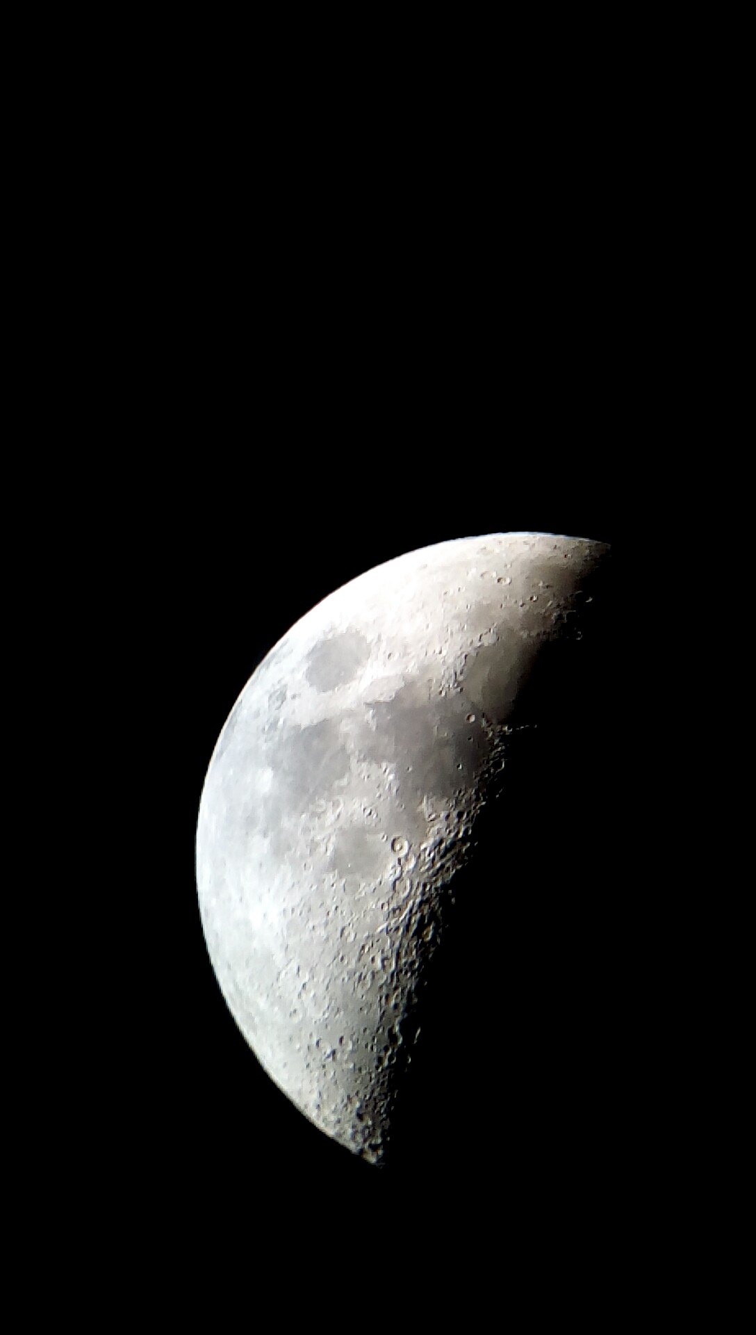 PHOTO DE LA LUNE DU 19.06.2018