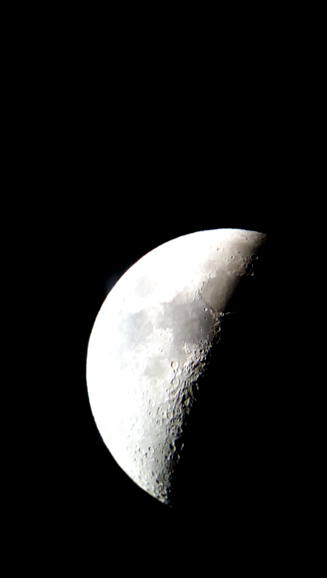 PHOTO DE LA LUNE DU 19.06.2018