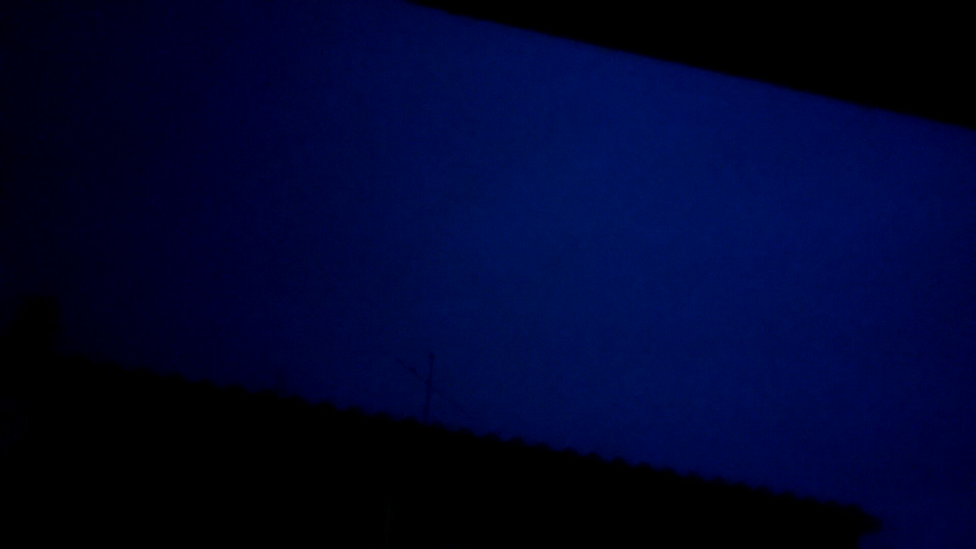 PHOTOS DU CIEL NUAGEUX ET ORAGEUX DIVERS