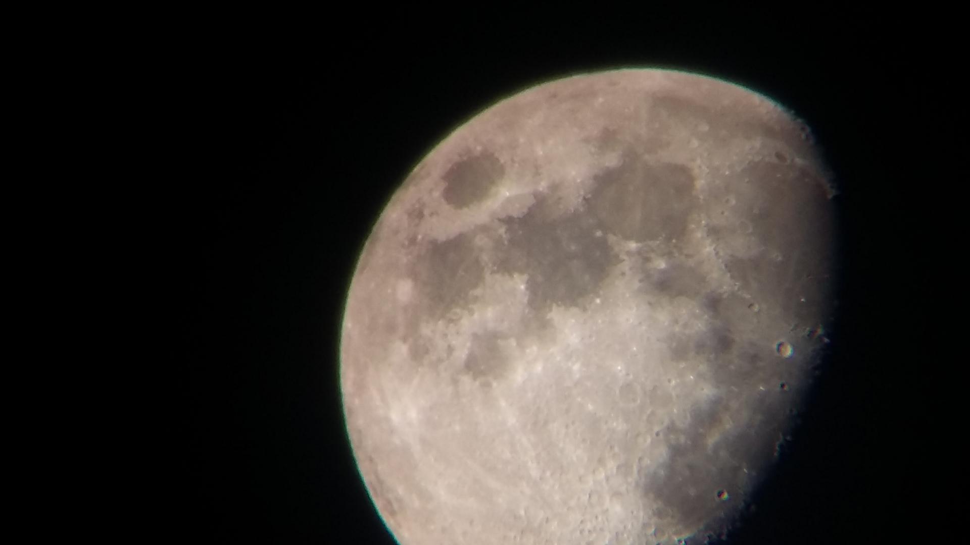 Photos de la Lune du 22.07.2017 a Saint-Gilles Vanessa Lagnau et Dimitri Paquier