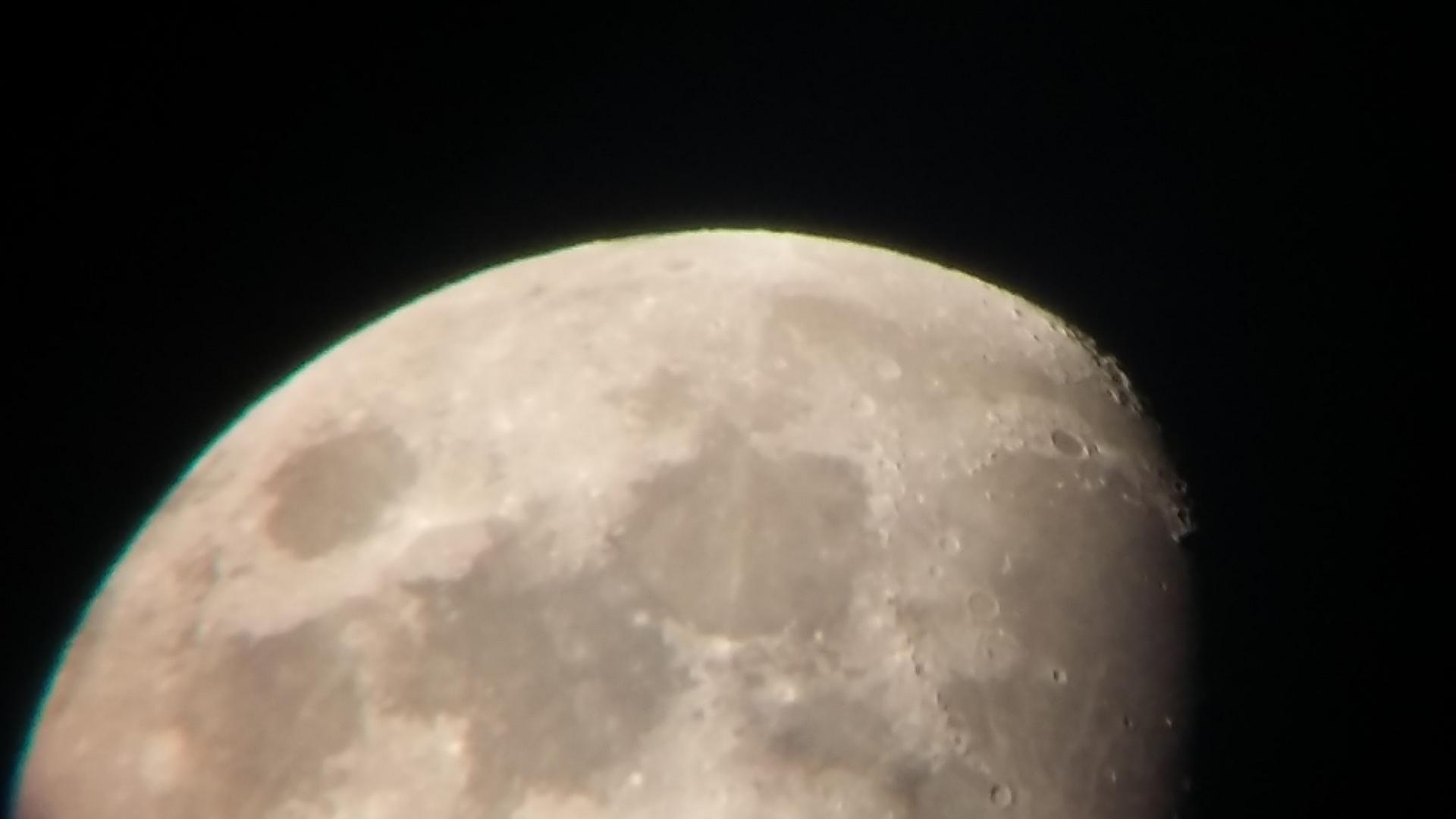 Photos de la Lune du 22.07.2017 a Saint-Gilles Vanessa Lagnau et Dimitri Paquier