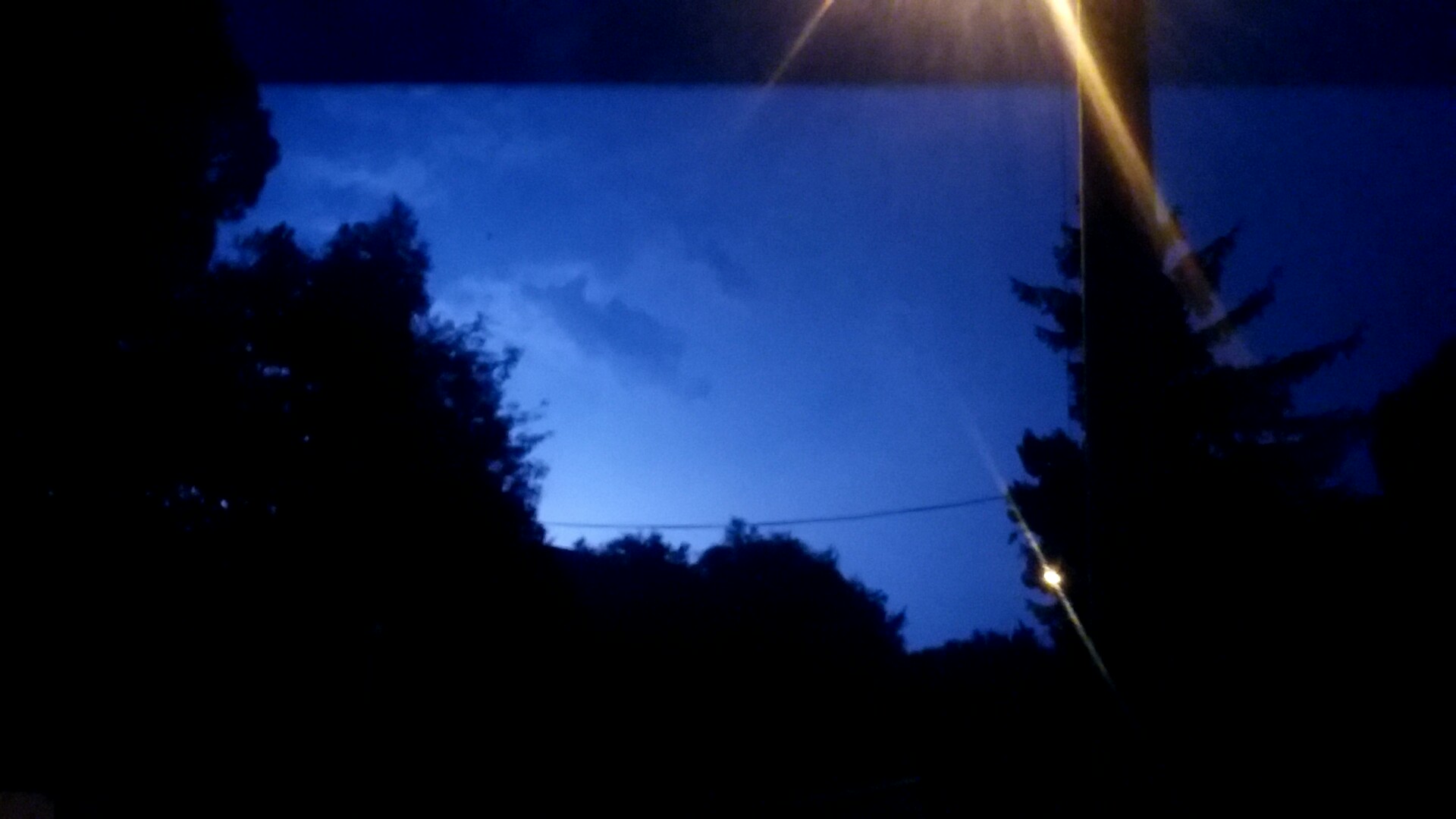 PHOTOS DES ORAGES DU 5 ET 7.08.2018. Avec Dimitri Paquier , Vanessa Lagnau Paquier