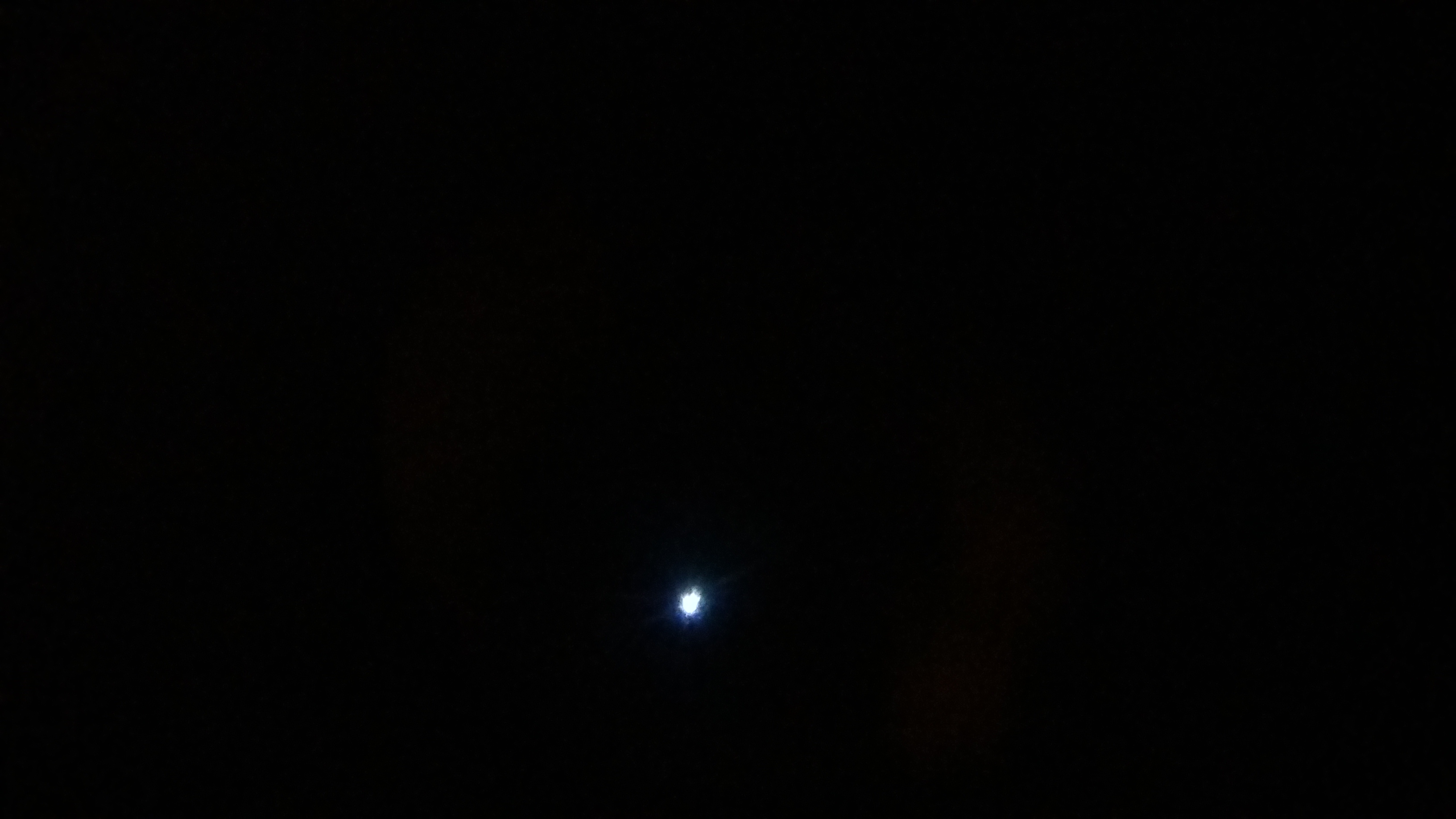 Image de la Lune et Sirius du 12.02.2019 Gryon Suisse et St Gilles France