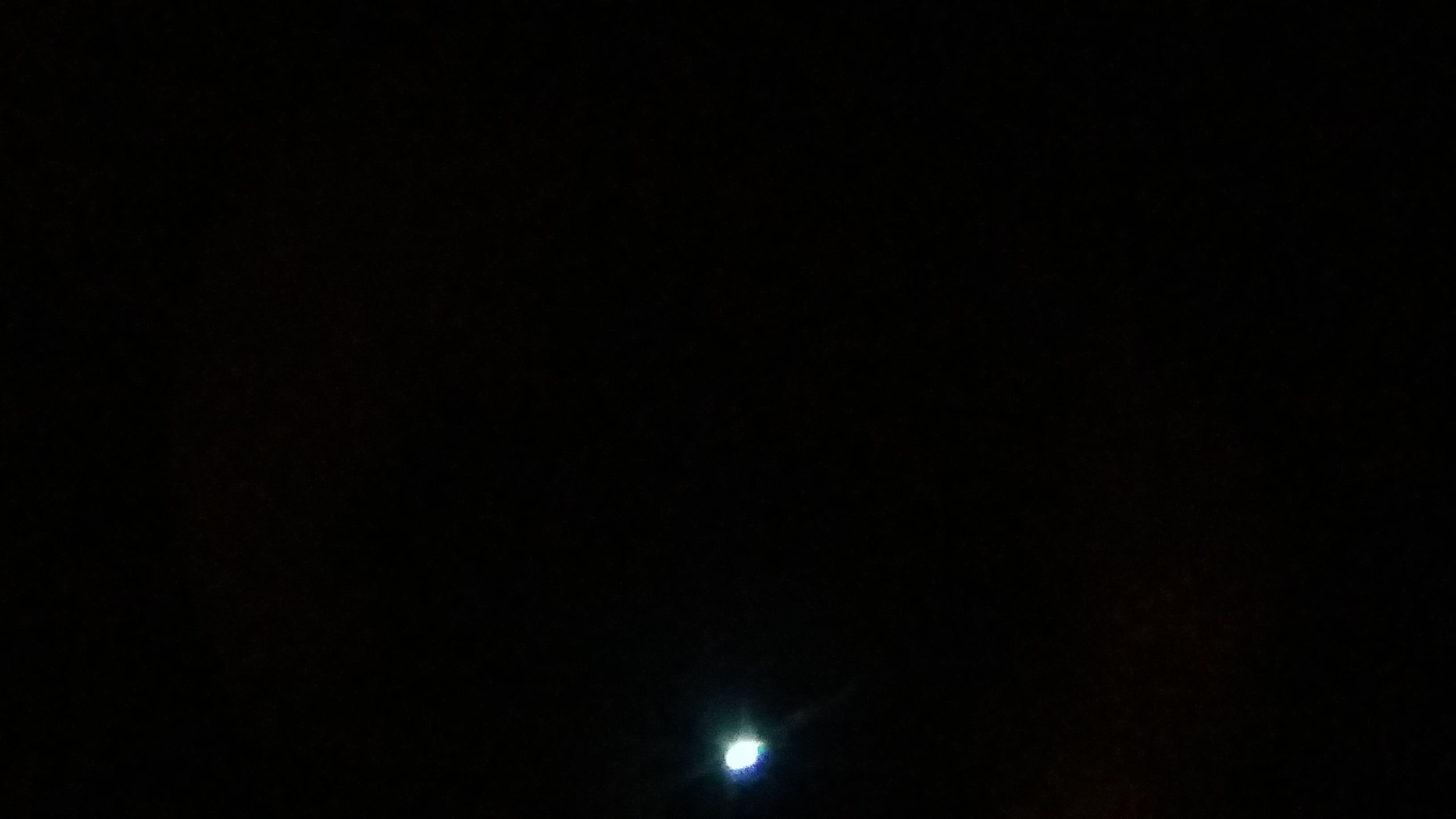 Image de la Lune et Sirius du 12.02.2019 Gryon Suisse et St Gilles France