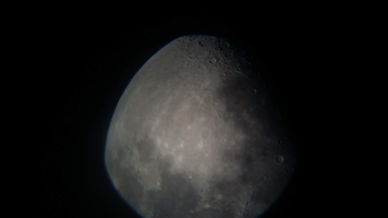 Image de la Lune et Sirius du 14.02.2019 Gryon Suisse et St Gilles France