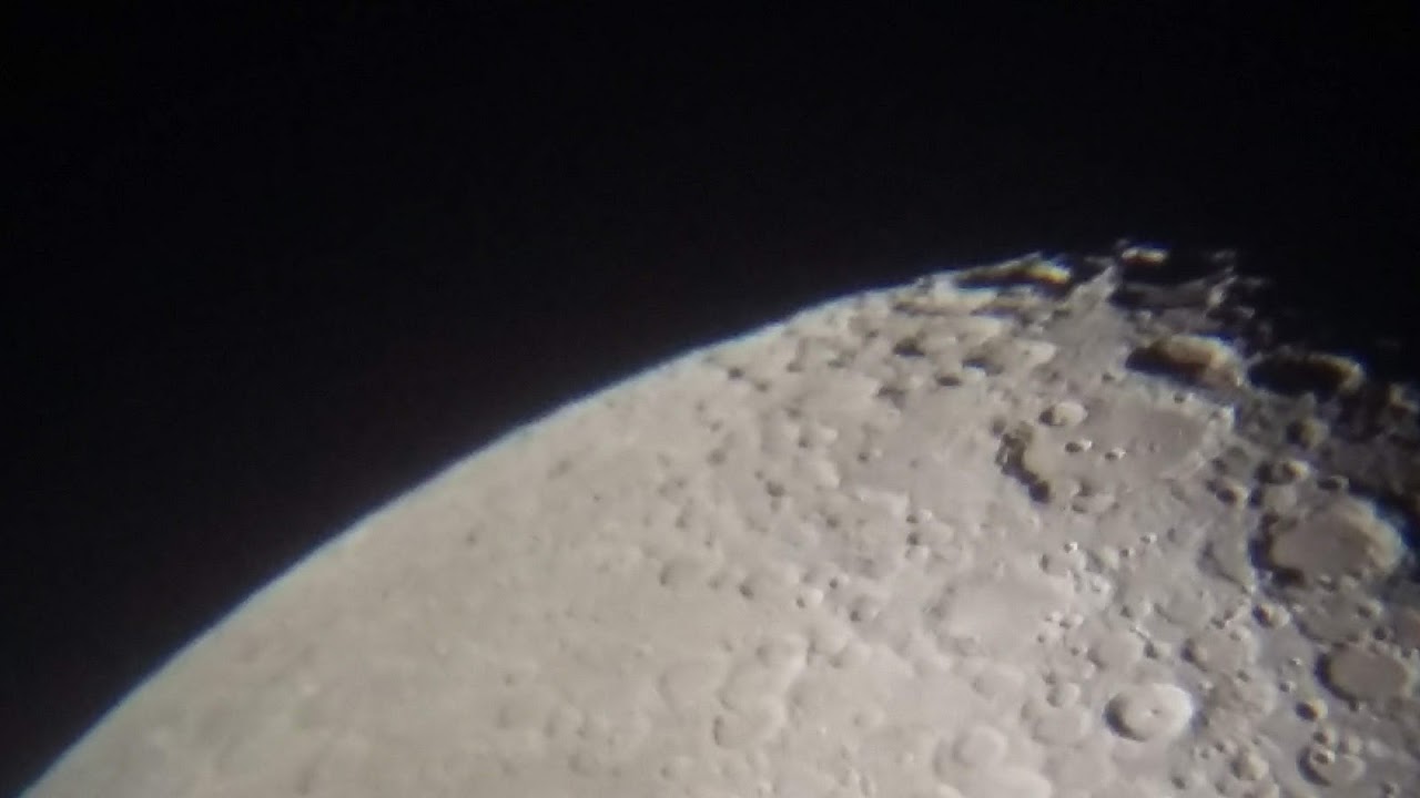 Image de la Lune et Sirius du 14.02.2019 Gryon Suisse et St Gilles France