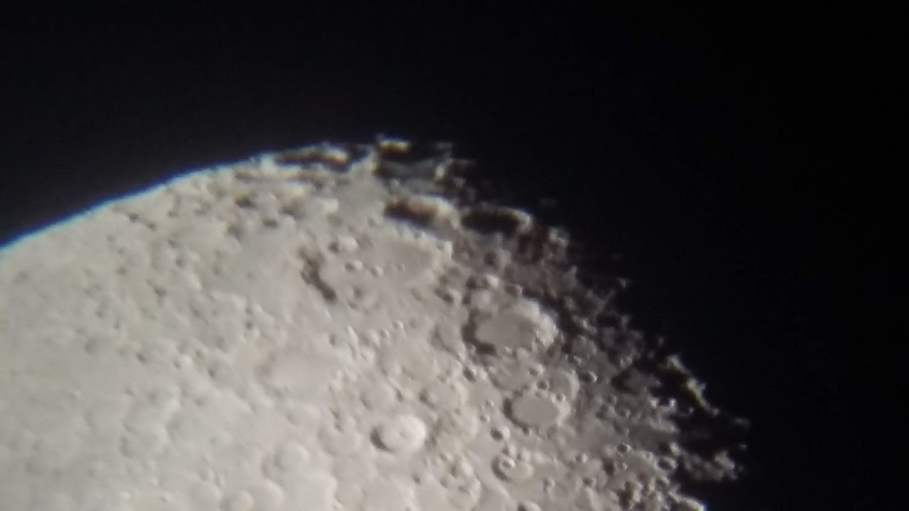 Image de la Lune et Sirius du 14.02.2019 Gryon Suisse et St Gilles France