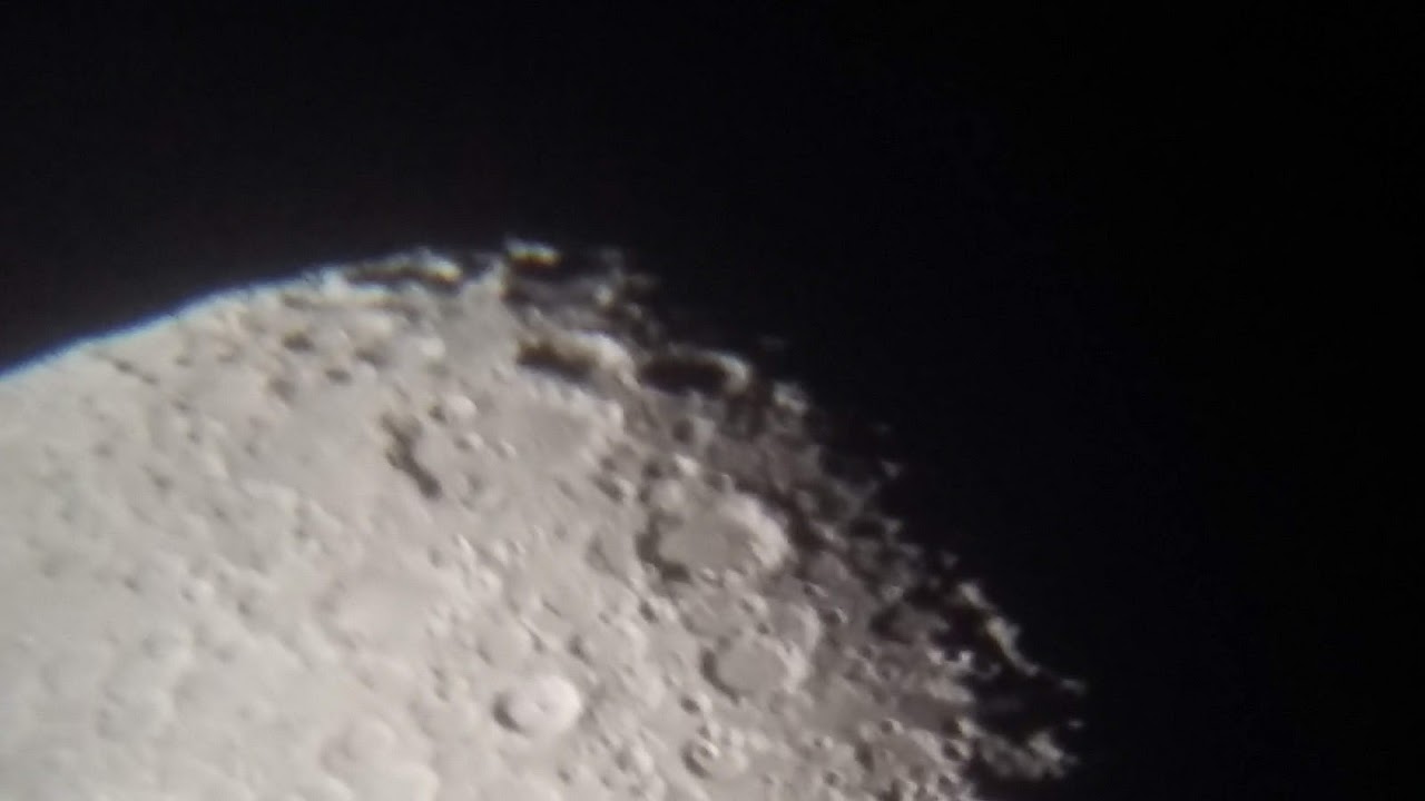 Image de la Lune et Sirius du 14.02.2019 Gryon Suisse et St Gilles France