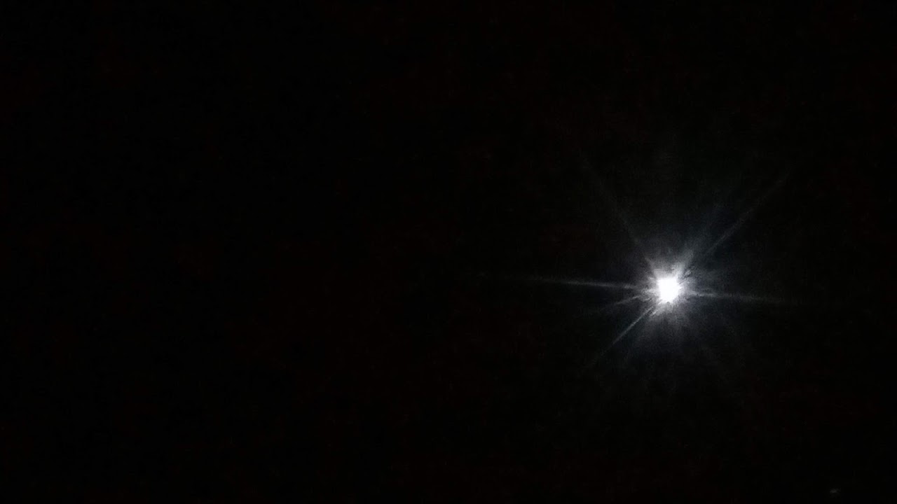 Image de la Lune et Sirius du 14.02.2019 Gryon Suisse et St Gilles France
