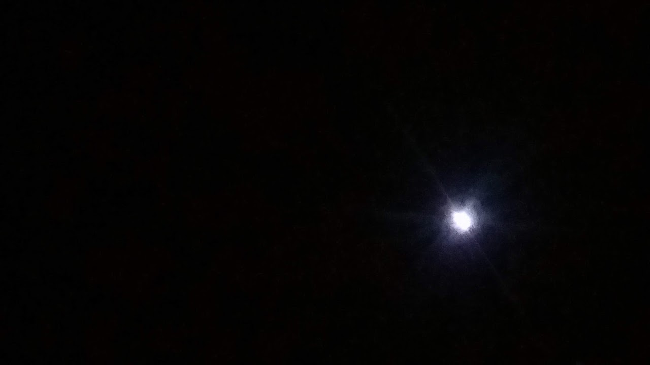 Image de la Lune et Sirius du 14.02.2019 Gryon Suisse et St Gilles France
