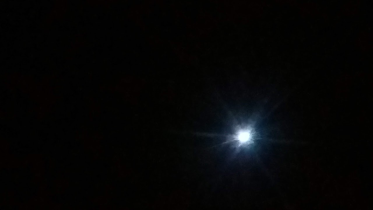 Image de la Lune et Sirius du 14.02.2019 Gryon Suisse et St Gilles France
