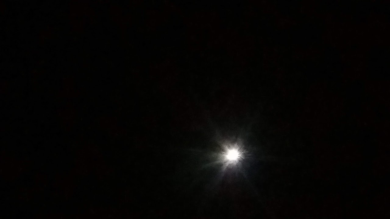 Image de la Lune et Sirius du 14.02.2019 Gryon Suisse et St Gilles France