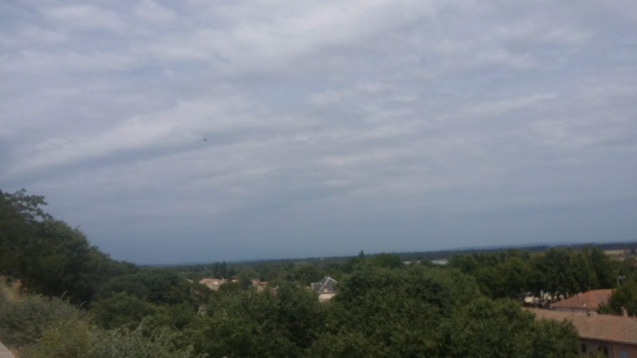  PHOTOS DU CIEL NUAGEUX ET ORAGEUX DIVERS