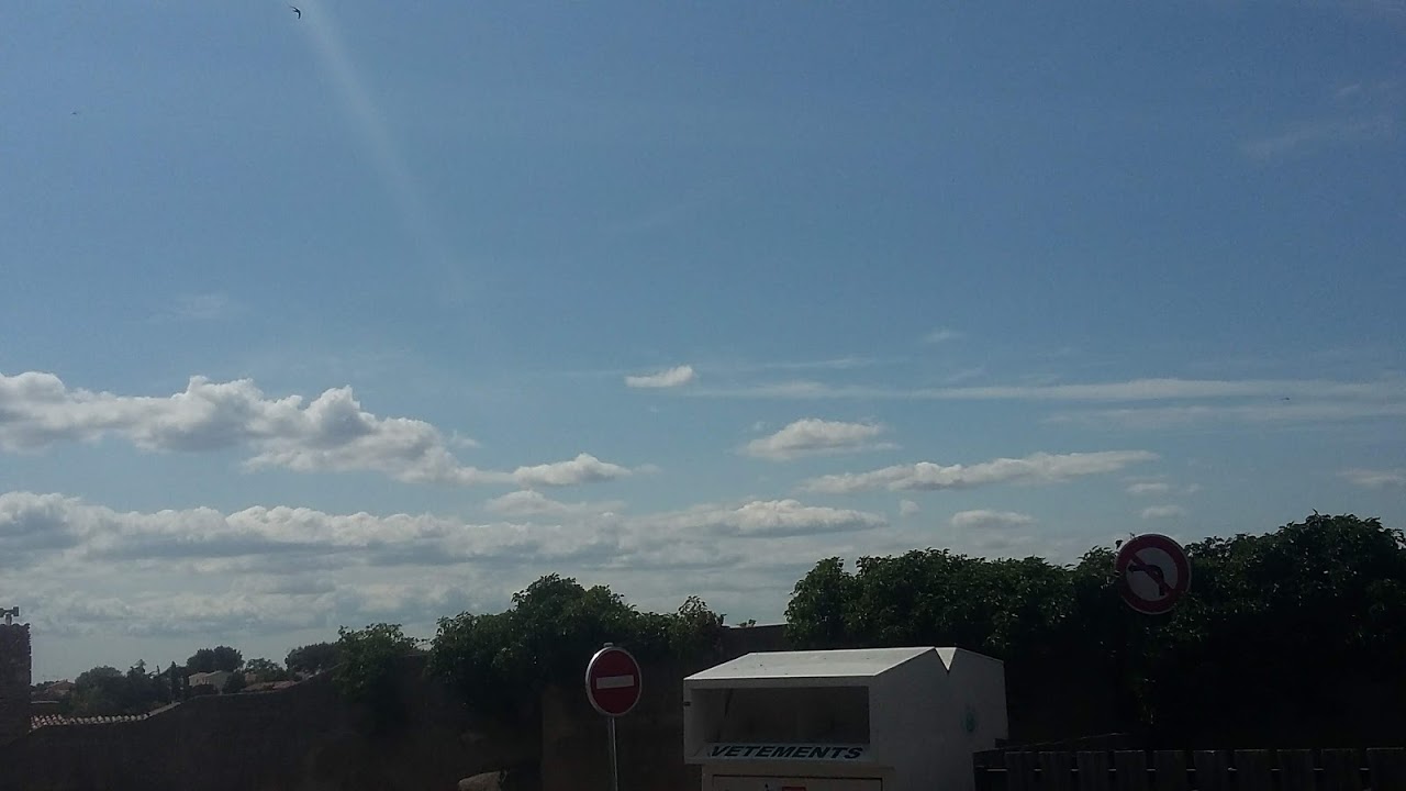  PHOTOS DU CIEL NUAGEUX ET ORAGEUX DIVERS