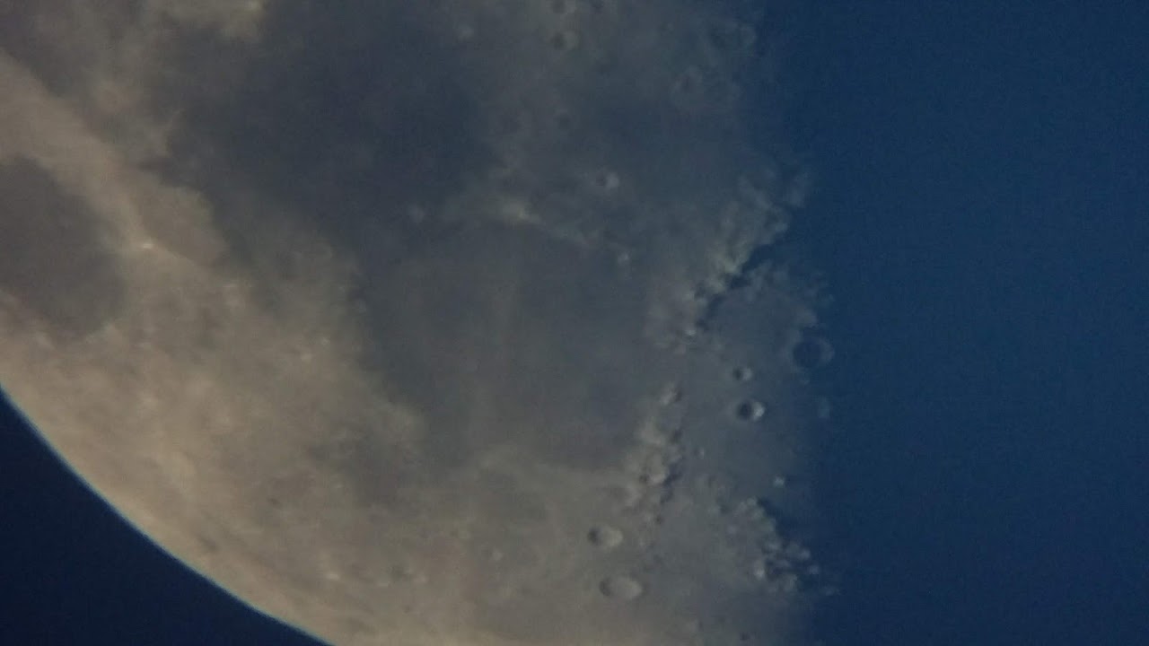 PHOTOS DE LA LUNE LE 11/06/2019.