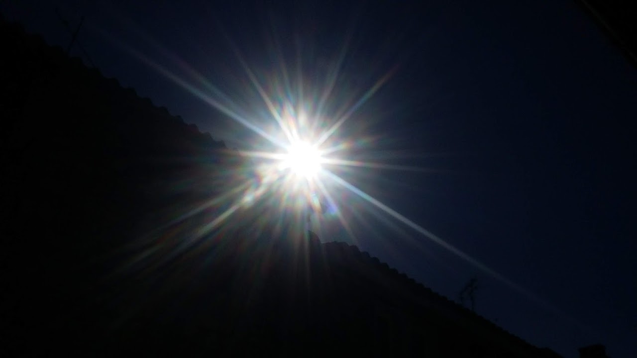  PHOTOS DU CIEL NUAGEUX ET ORAGEUX DIVERS