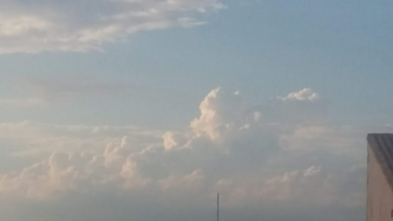 	 PHOTOS DU CIEL NUAGEUX ORAGEUX DIVERS
