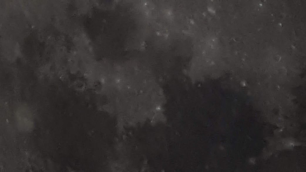 PHOTOS DE LA LUNE, JUPITER ET SATURNE LE 12/06/2019.