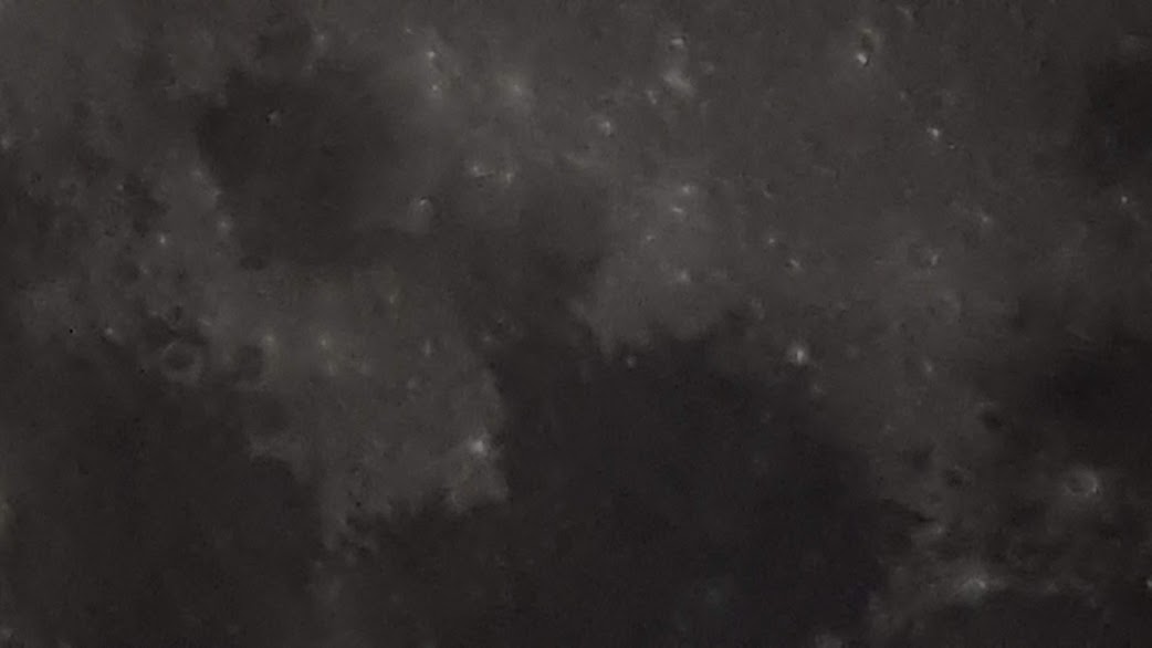 PHOTOS DE LA LUNE, JUPITER ET SATURNE LE 12/06/2019.