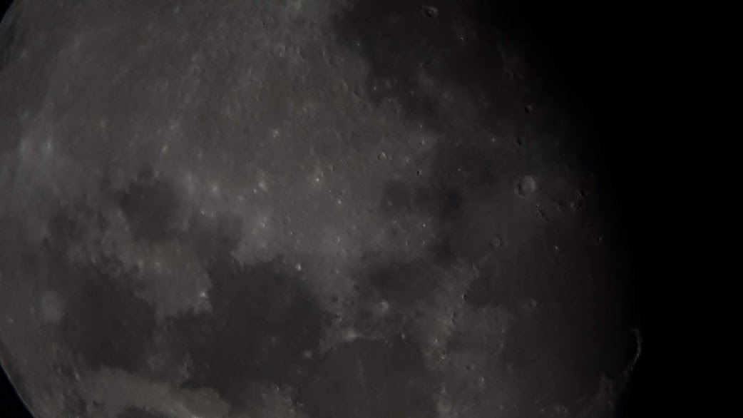 PHOTOS DE LA LUNE, JUPITER ET SATURNE LE 12/06/2019.