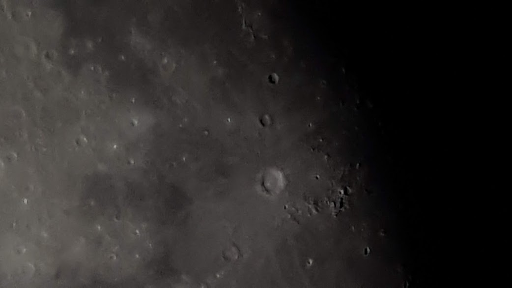 PHOTOS DE LA LUNE, JUPITER ET SATURNE LE 12/06/2019.