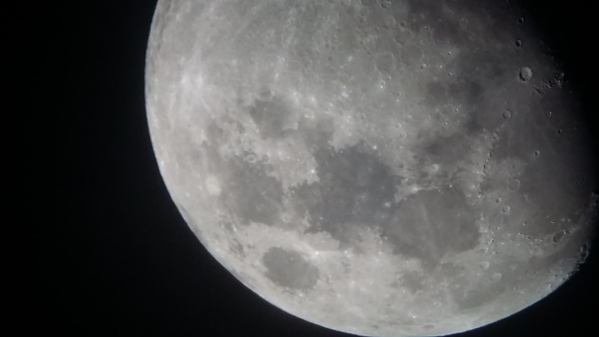 PHOTOS DE LA LUNE ET DE JUPITER LE 12/06/2019.