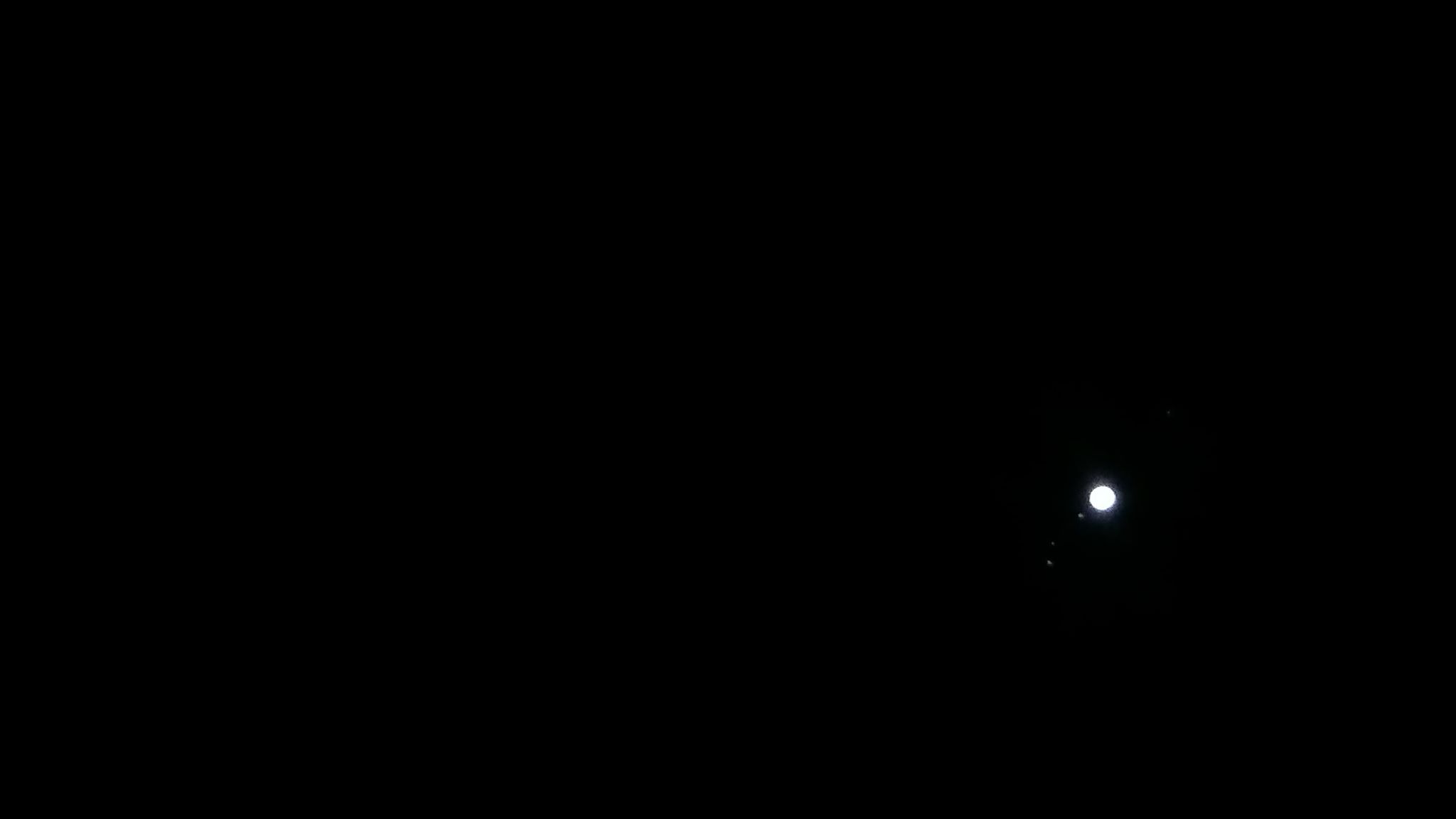 PHOTOS DE LA LUNE ET DE JUPITER LE 12/06/2019.