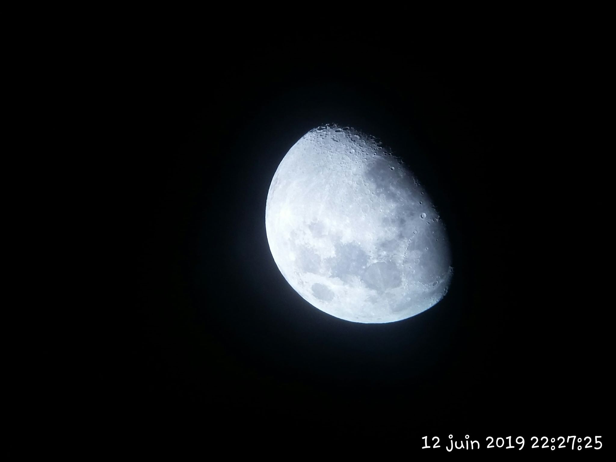 PHOTOS DE LA LUNE ET DE JUPITER LE 12/06/2019.
