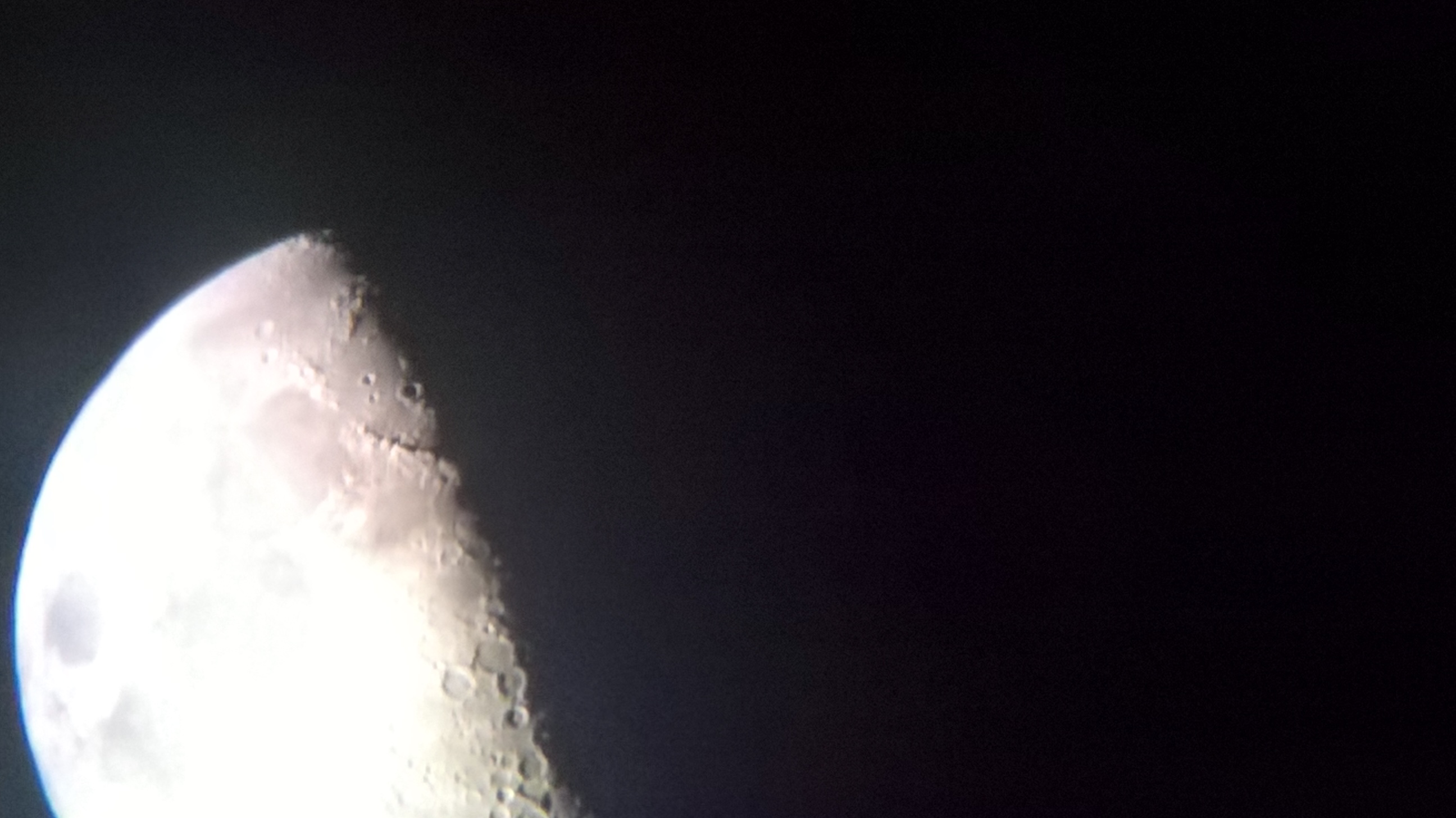 PHOTOS DE LA LUNE LE 11/06/2019.